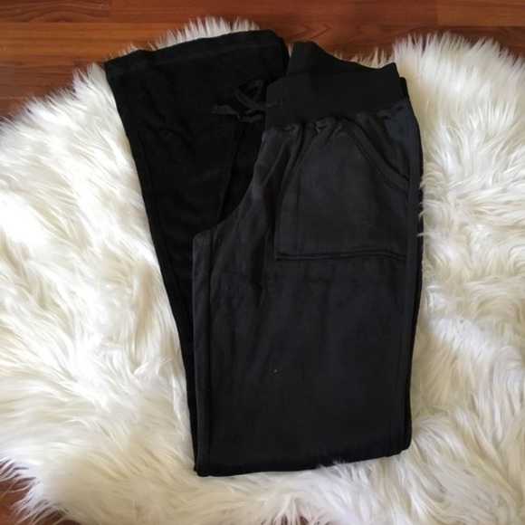 Velvet Tracksuits - Picture 2 of 7